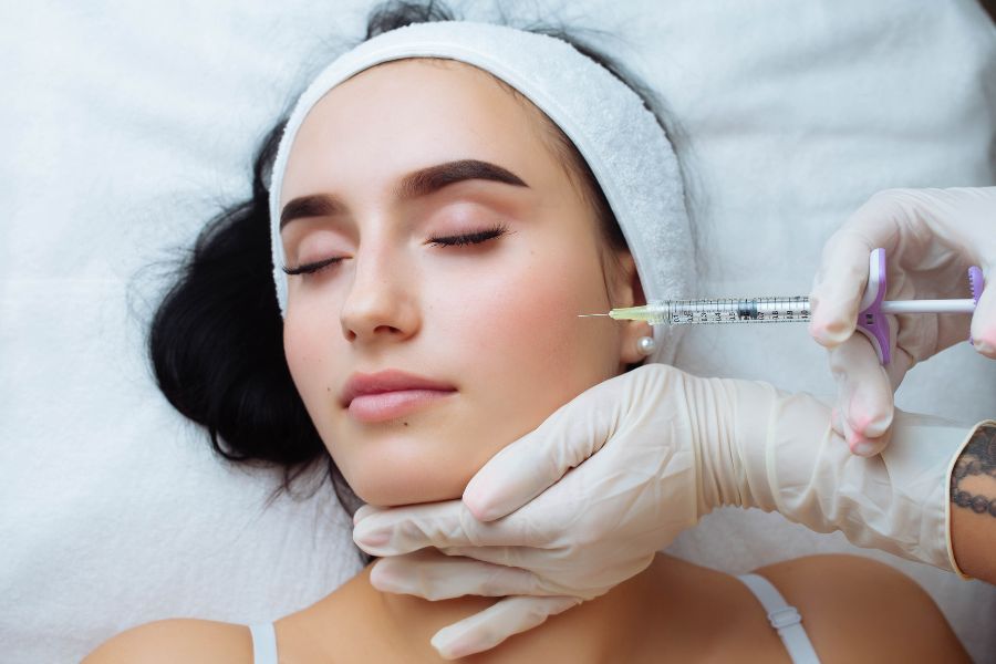 Understanding the Different Types of Dermal Fillers and Their Use